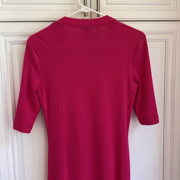 Rosetta Getty Cropped Sleeve U-Neck T-Shirt Dress, Magenta, size M - Picture 9 of 10